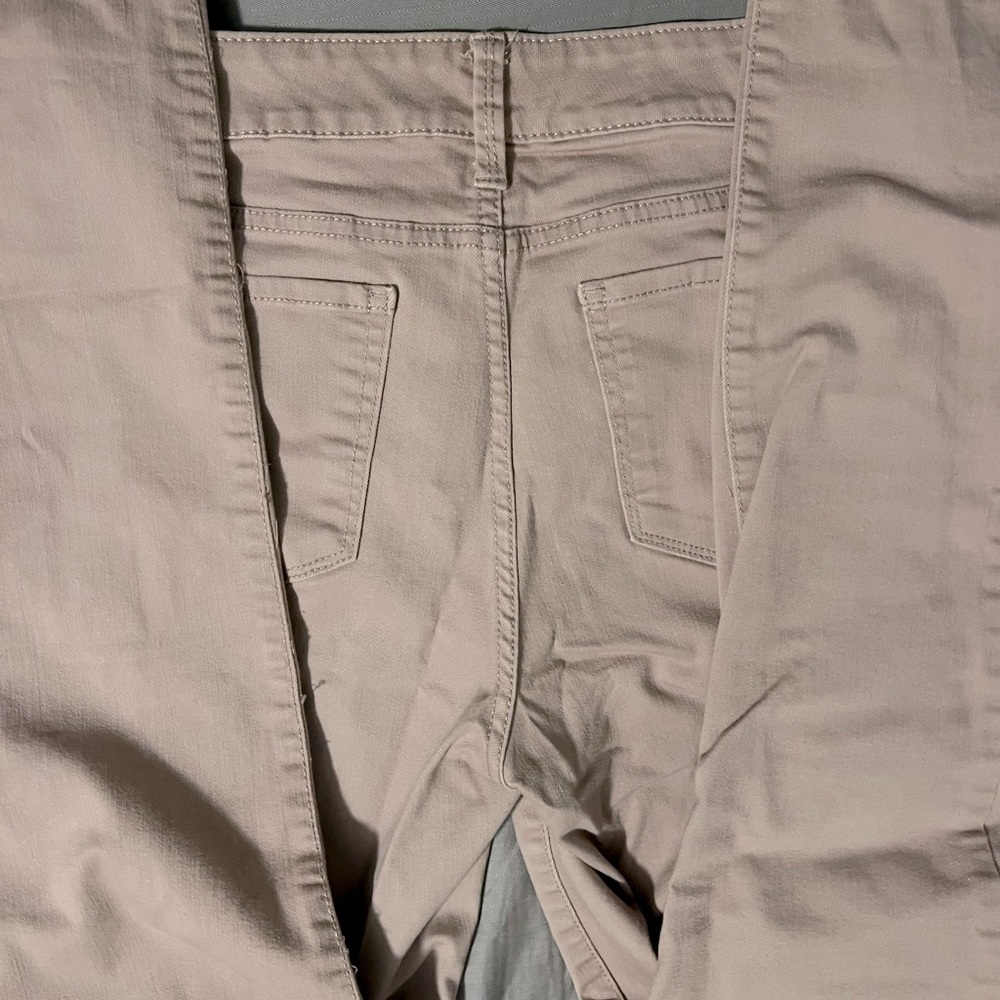 Women’s Pink Jeans - Picture 2 of 3
